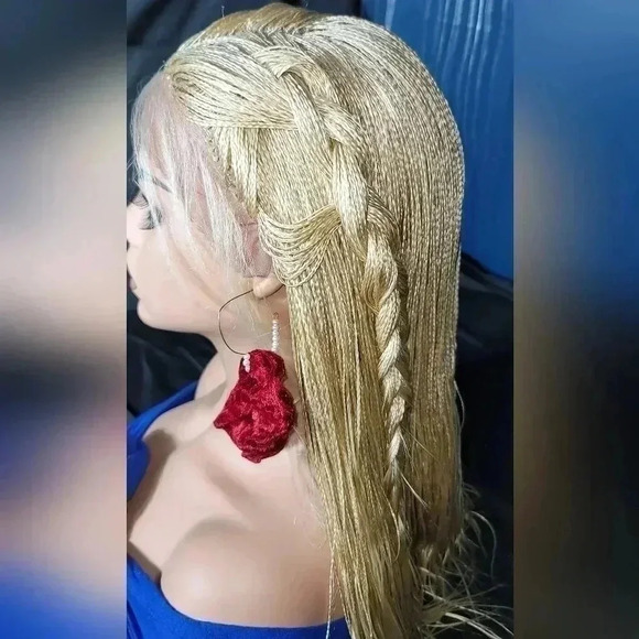 Stunning Style Revolution: 100% Handmade Micro Millions Braided Full Lace Wigs". - Picture 10 of 17